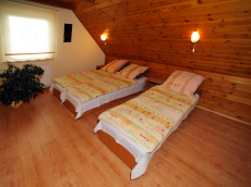 Majutus Łebas - toad, bungalow-majad, puidust majad, Hollandi majad, telkimisala Poolas