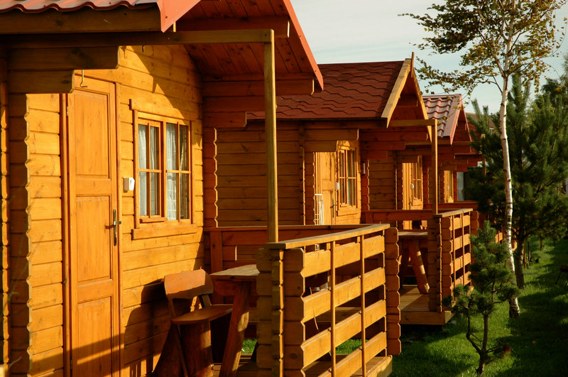 Majutus Łebas - toad, bungalow-majad, puidust majad, Hollandi majad, telkimisala Poolas